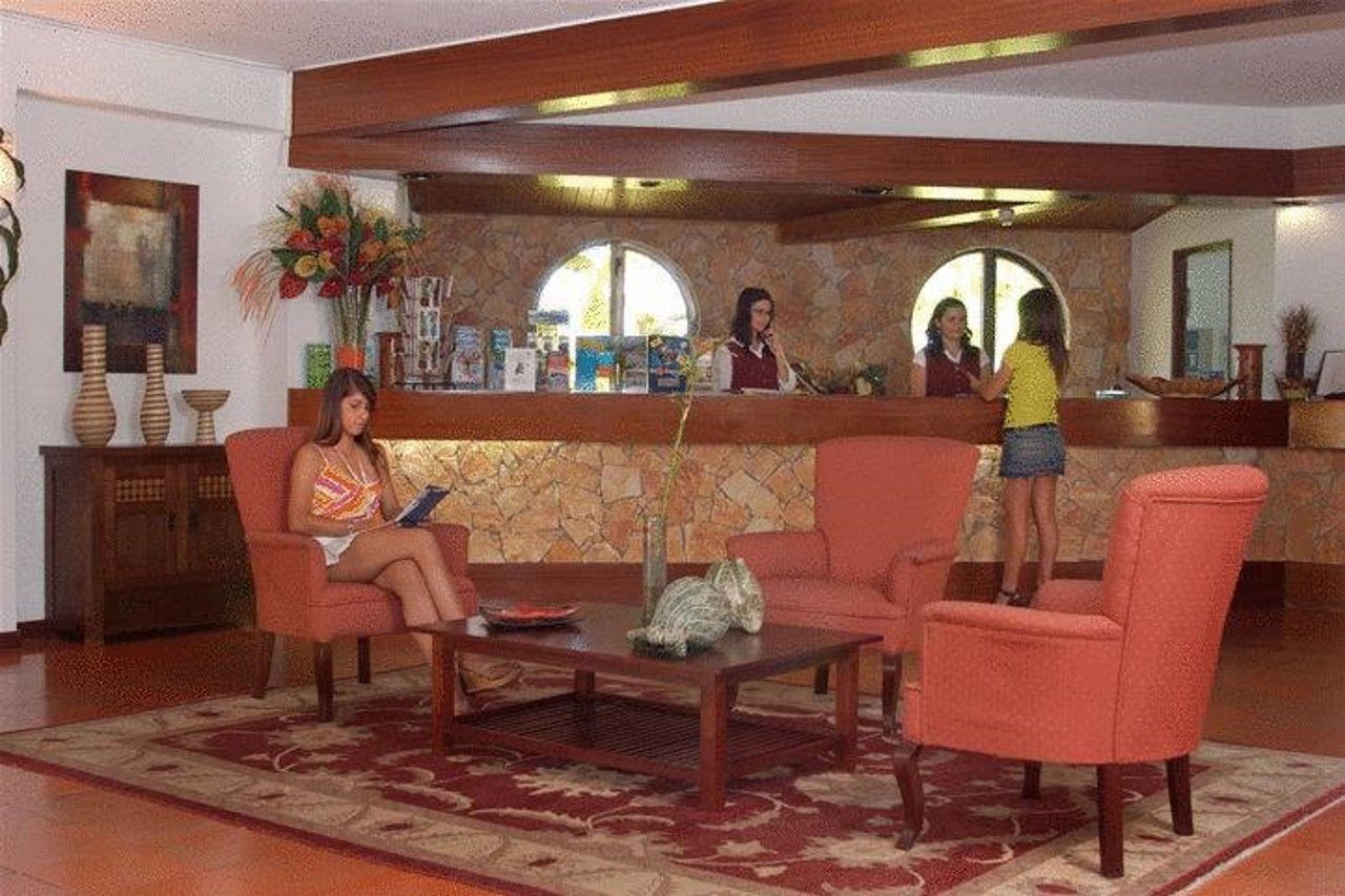 Praia Da Lota Resort - Beachfront Hotel Manta Rota Zewnętrze zdjęcie