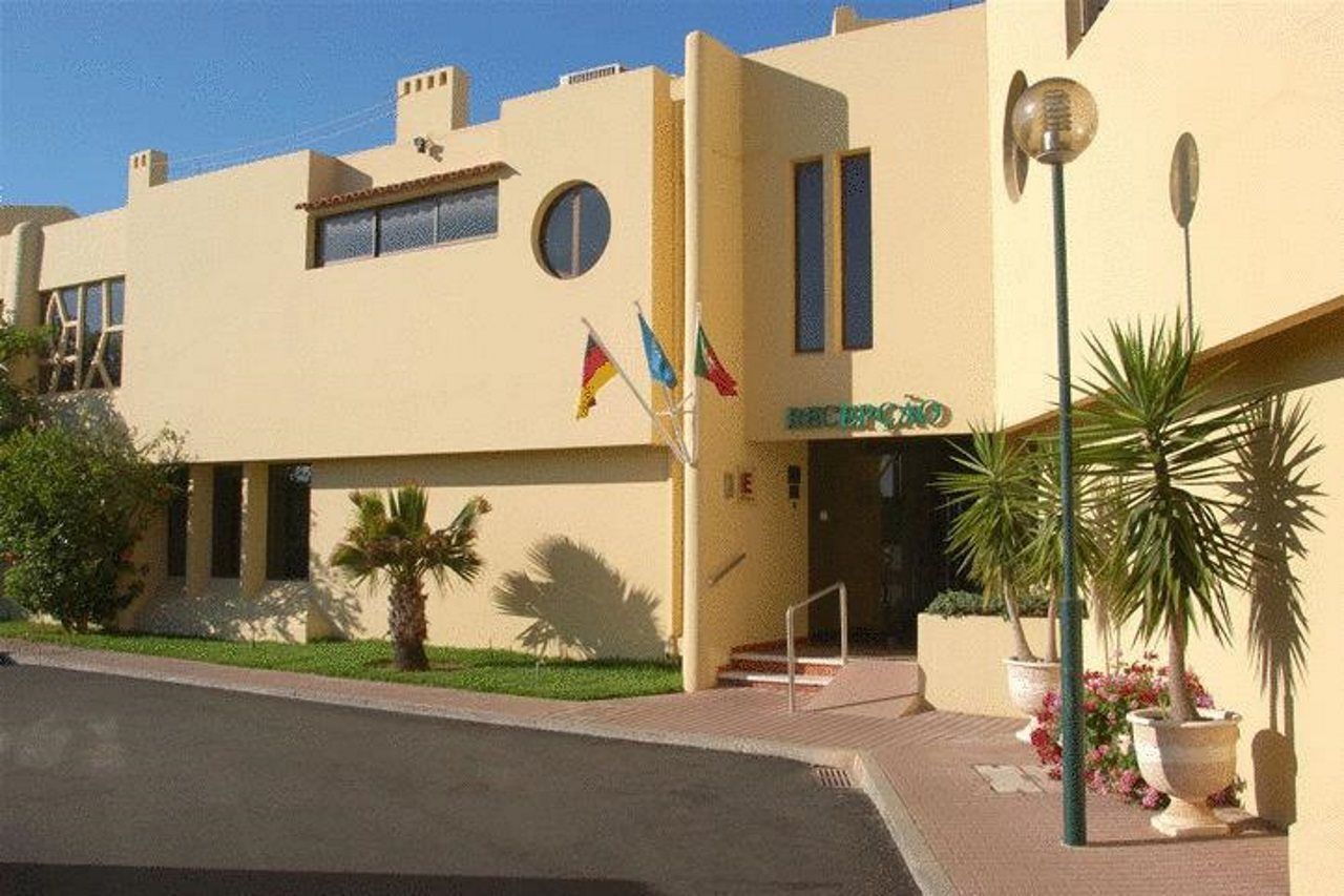 Praia Da Lota Resort - Beachfront Hotel Manta Rota Zewnętrze zdjęcie