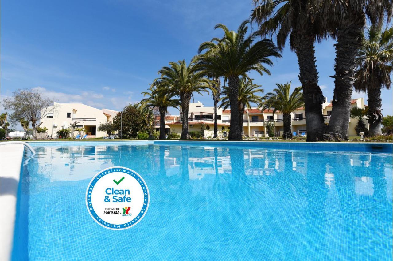 Praia Da Lota Resort - Beachfront Hotel Manta Rota Zewnętrze zdjęcie